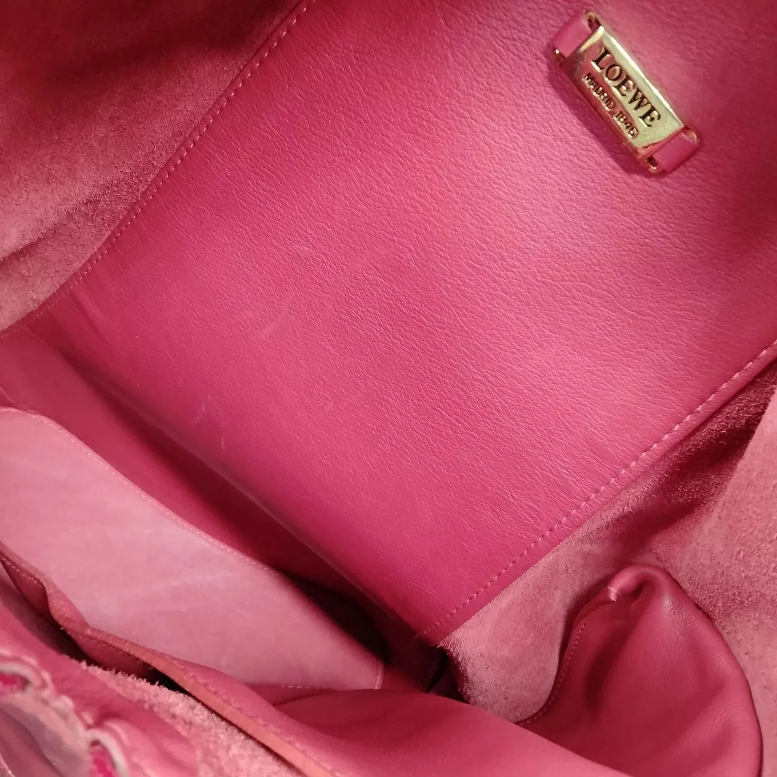 213303AQ (C4) Loewe Shoulder Bag Red Leather